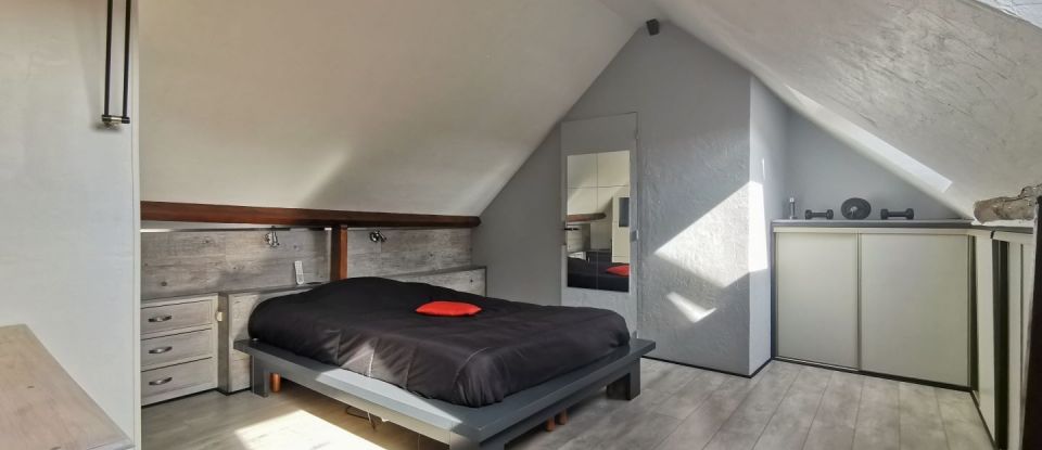 Maison 7 pièces de 160 m² à Champagne-sur-Oise (95660)
