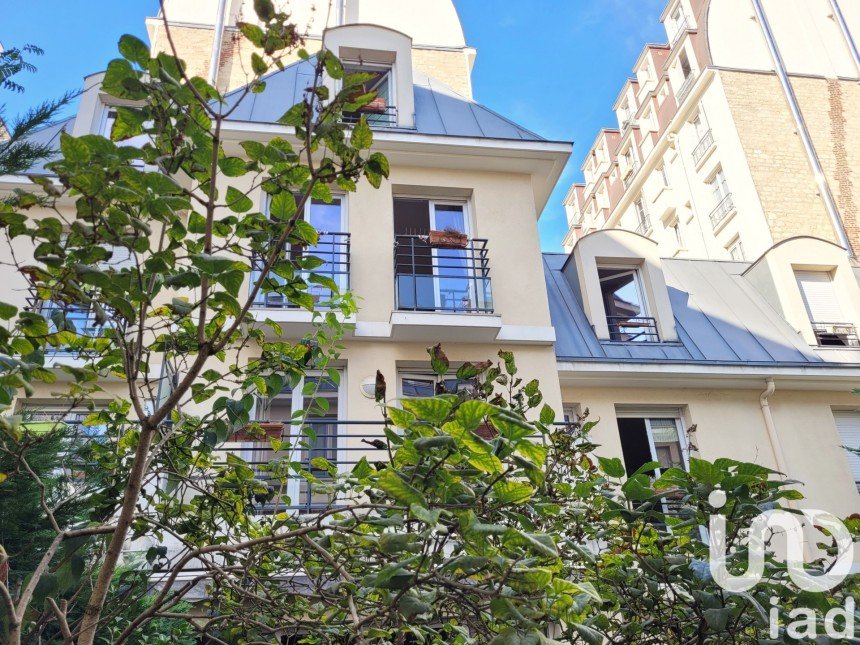 Maison de ville 7 pièces de 175 m² à Boulogne-Billancourt (92100)