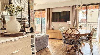 Appartement 2 pièces de 44 m² à Nice (06100)