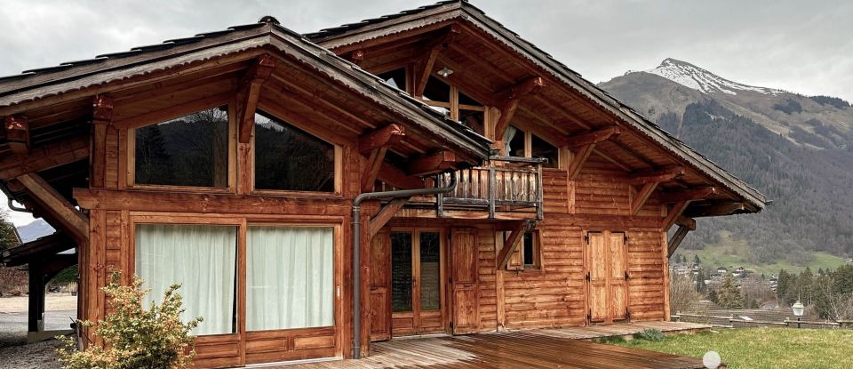 Cottage 5 rooms of 242 m² in Morzine (74110)