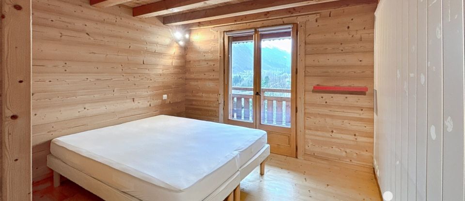 Cottage 5 rooms of 242 m² in La Côte-d'Arbroz (74110)