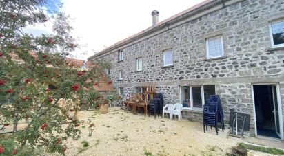House 10 rooms of 342 m² in Lachamp-Raphaël (07530)