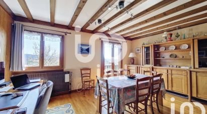 Cottage 7 rooms of 141 m² in Morbier (39400)