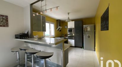 Maison traditionnelle 6 pièces de 155 m² à Montmagny (95360)