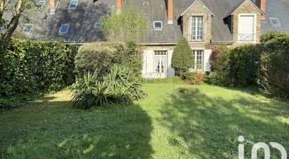 Traditional house 6 rooms of 145 m² in Nantes (44300)