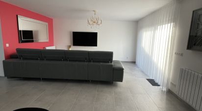 House 7 rooms of 150 m² in Clichy-sous-Bois (93390)