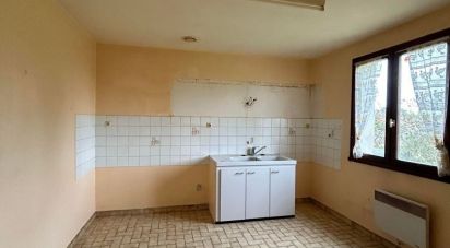 House 4 rooms of 89 m² in Saint-Martin-des-Noyers (85140)