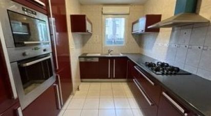 Apartment 4 rooms of 86 m² in Bussy-Saint-Georges (77600)