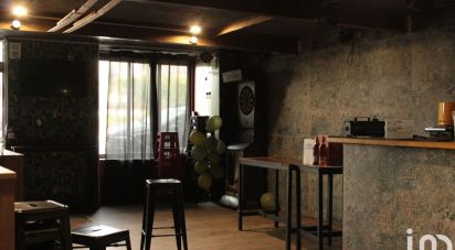 Bar of 70 m² in Nantes (44000)