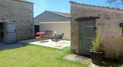 House 3 rooms of 72 m² in Thairé (17290)