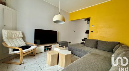 Town house 5 rooms of 94 m² in Halluin (59250)