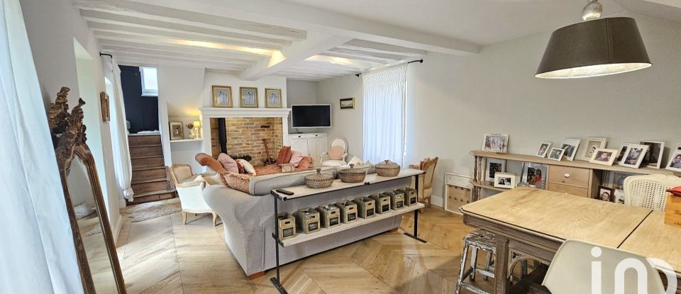 Village house 4 rooms of 82 m² in Montfort-l'Amaury (78490)