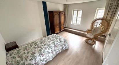 Apartment 5 rooms of 164 m² in Saint-Quentin (02100)