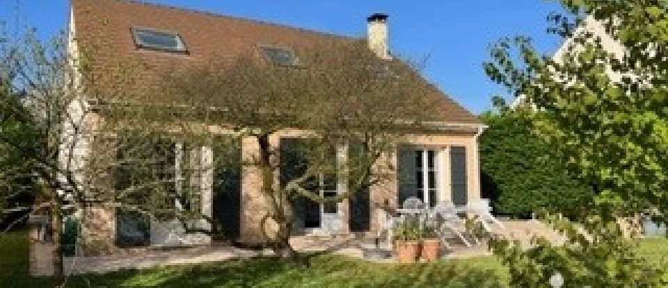 Maison 6 pièces de 150 m² à Ozoir-la-Ferrière (77330)