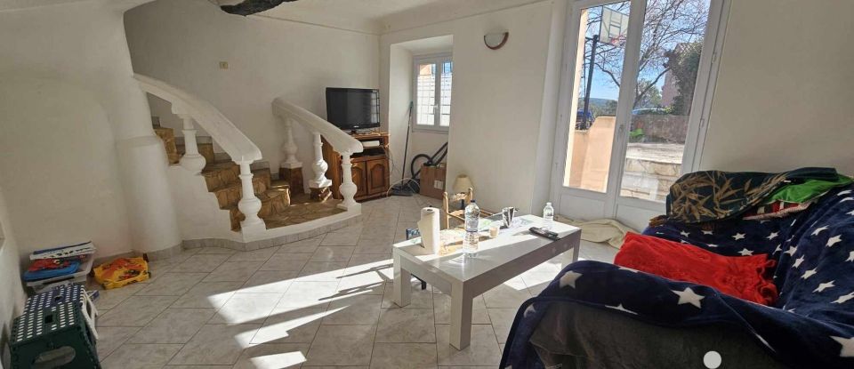 House 8 rooms of 170 m² in Lorgues (83510)