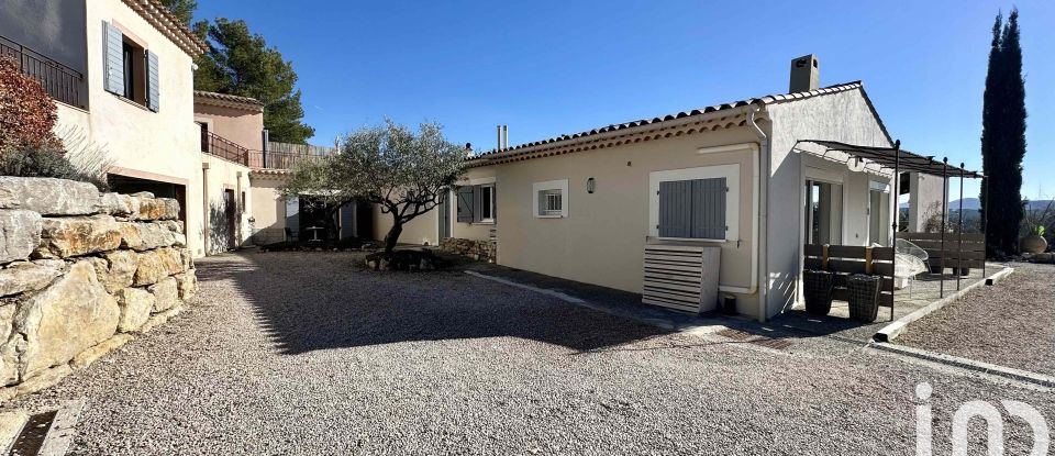 House 9 rooms of 240 m² in Callas (83830)