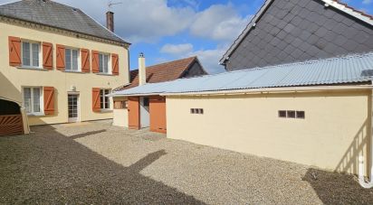 House 5 rooms of 140 m² in Le Coudray-Saint-Germer (60850)