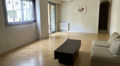 Apartment 4 rooms of 98 m² in Nantes (44100)