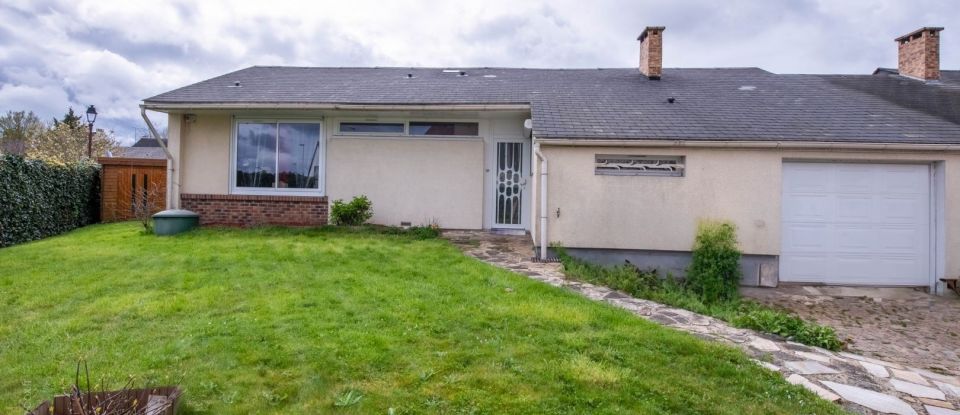 House 4 rooms of 95 m² in Élancourt (78990)