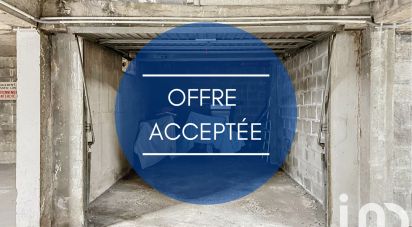 Parking/garage/box de 16 m² à Saint-Maur-des-Fossés (94100)