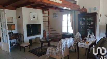 Traditional house 11 rooms of 340 m² in Loix (17111)