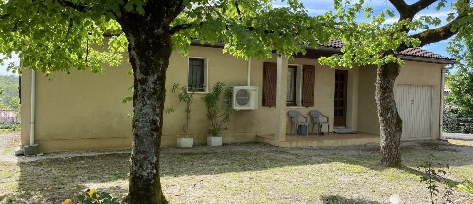 Traditional house 4 rooms of 81 m² in Cahors (46000)