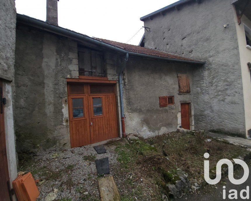 Barn conversion 1 room of 160 m² in Virieu-le-Grand (01510)