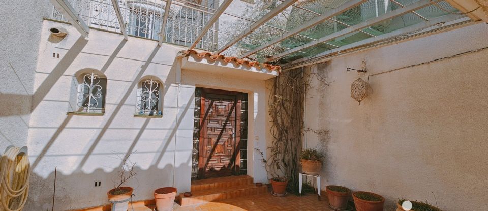 Traditional house 6 rooms of 202 m² in Cabestany (66330)