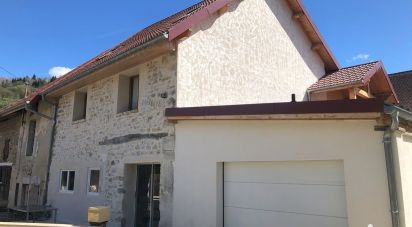 House 6 rooms of 190 m² in Magnieu (01300)