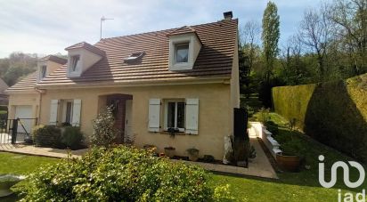 Traditional house 6 rooms of 152 m² in Néry (60320)