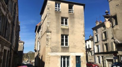 Apartment 3 rooms of 68 m² in Poitiers (86000)