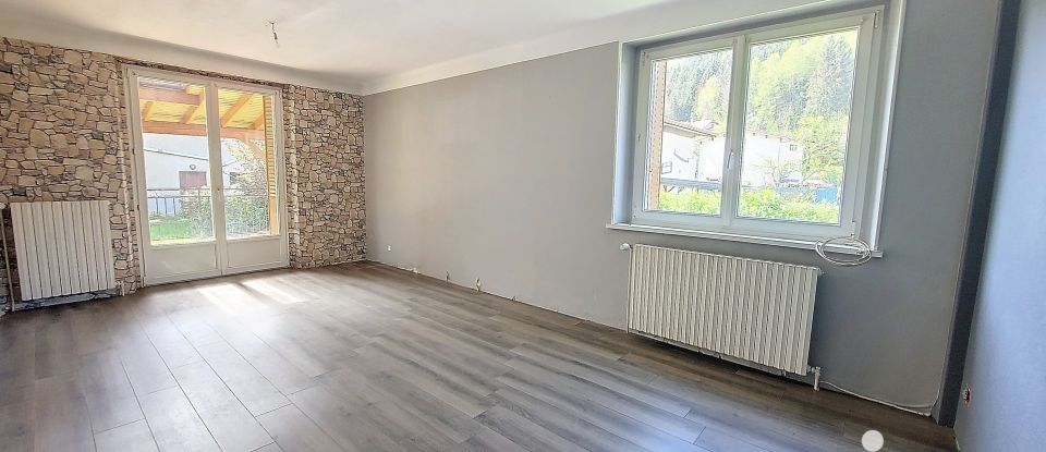 House 7 rooms of 142 m² in Fraize (88230)