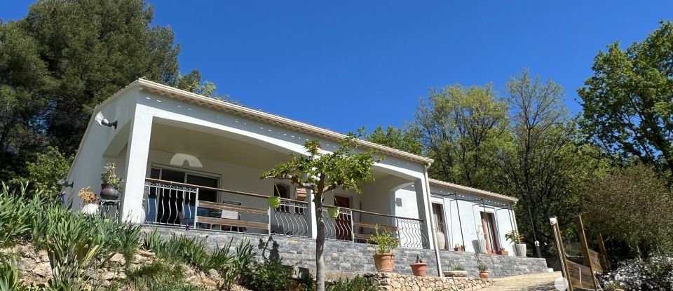 Traditional house 5 rooms of 100 m² in Montferrat (83131)
