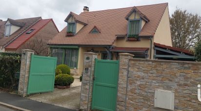 Maison 4 pièces de 110 m² à Charny (77410)