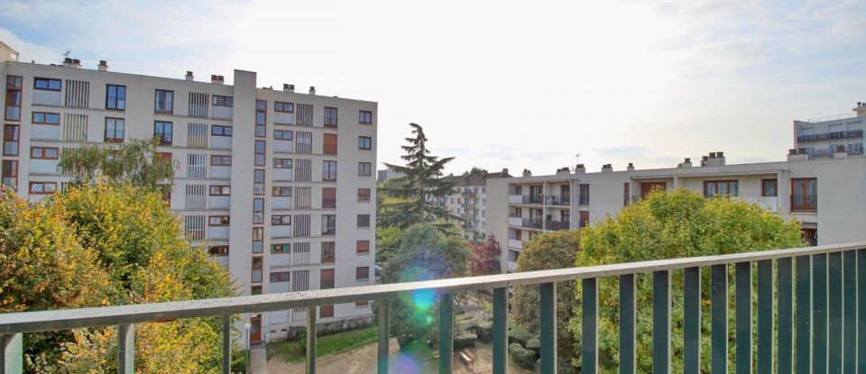 Apartment 4 rooms of 74 m² in Épinay-sur-Seine (93800)
