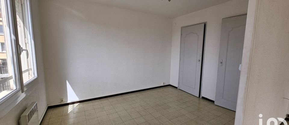 Apartment 4 rooms of 66 m² in Sorgues (84700)