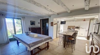 Traditional house 5 rooms of 158 m² in Les Farges (24290)
