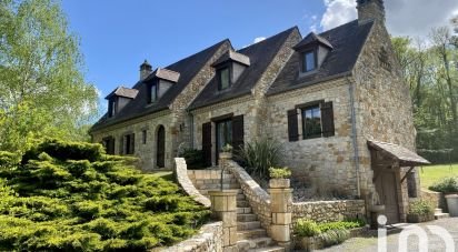 Maison traditionnelle 5 pièces de 158 m² à Les Farges (24290)