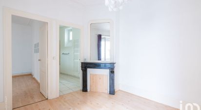 Appartement 2 pièces de 39 m² à Paris (75017)