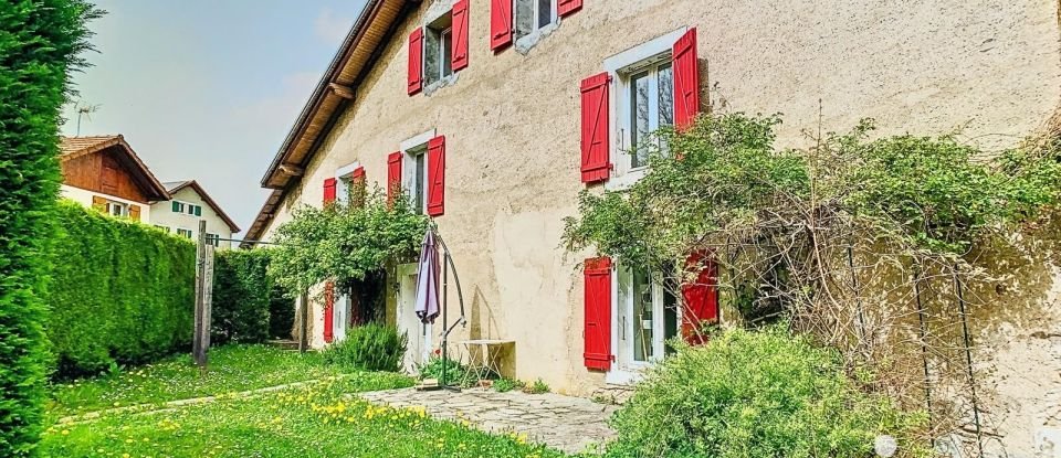 Village house 5 rooms of 148 m² in Pers-Jussy (74930)