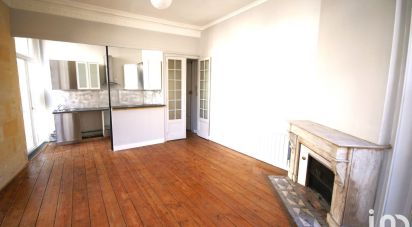 Appartement 2 pièces de 49 m² à Bordeaux (33000)