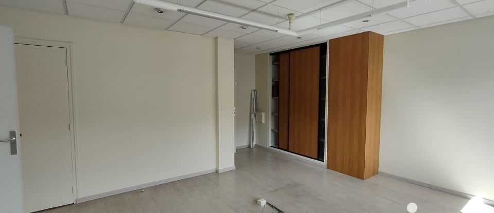 Apartment 11 rooms of 325 m² in Aubusson (23200)