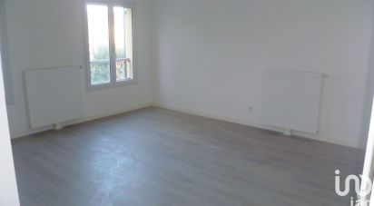 Apartment 3 rooms of 63 m² in Étampes (91150)