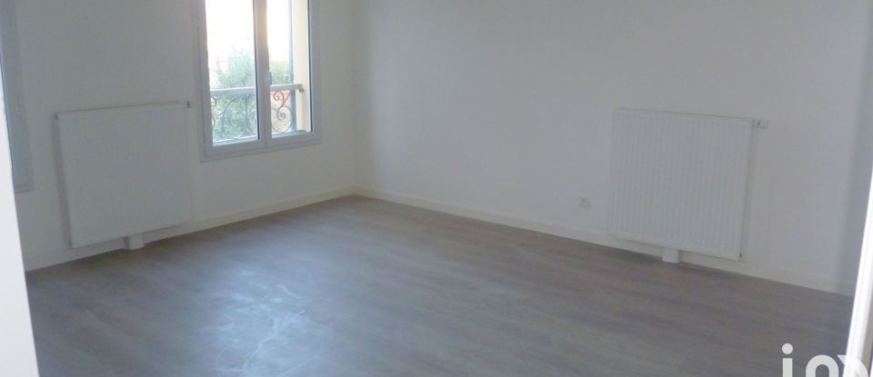 Appartement 3 pièces de 63 m² à Étampes (91150)