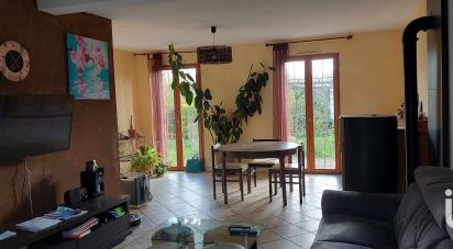 Traditional house 5 rooms of 108 m² in Gallardon (28320)