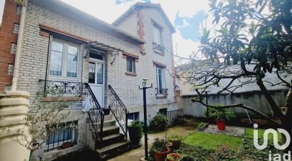 House 6 rooms of 104 m² in Noisy-le-Sec (93130)