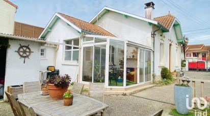 House 3 rooms of 81 m² in Royan (17200)