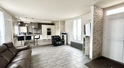 House 6 rooms of 102 m² in Champagne-sur-Seine (77430)