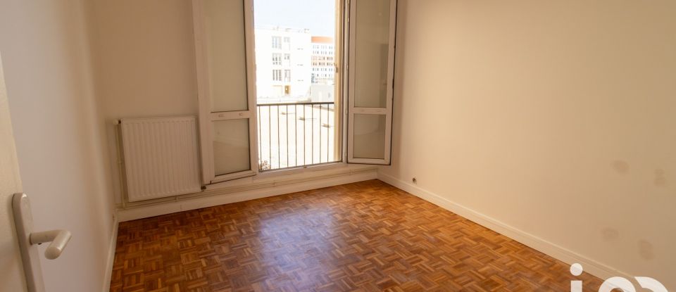 Appartement 4 pièces de 91 m² à Choisy-le-Roi (94600)