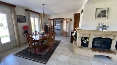 House 7 rooms of 155 m² in Pusey (70000)